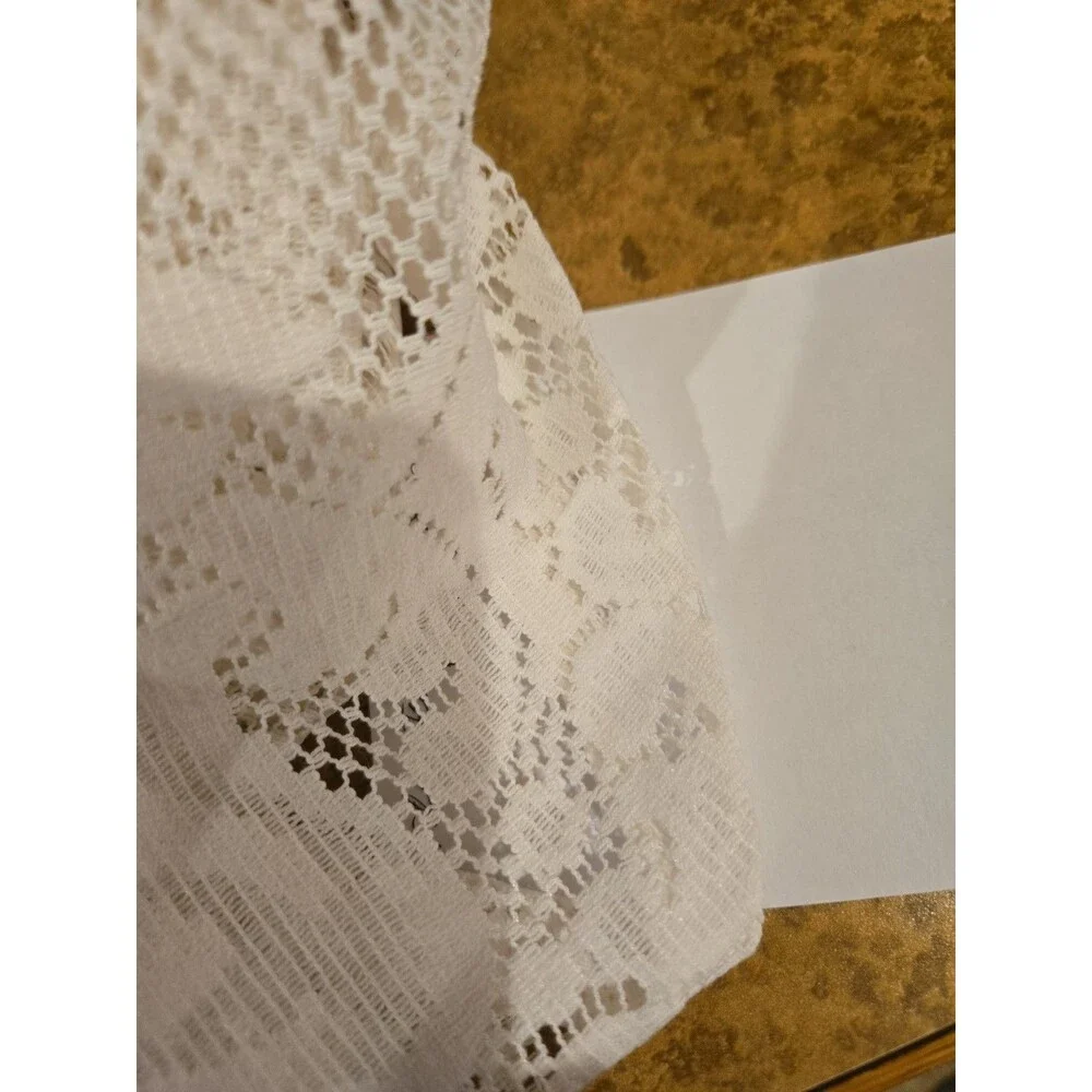 Vintage Lace Tablecloth 80 X 69 White Floral Medallion Rectangle Quaker